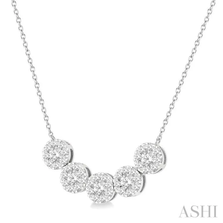 1/2 ctw 5-Stone Circular Mount Lovebright Round Cut Diamond Necklace in 14K White Gold