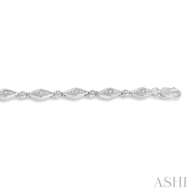 1/3 ctw Round Cut Diamond Shape Fashion Bracelet in 10K White Gold