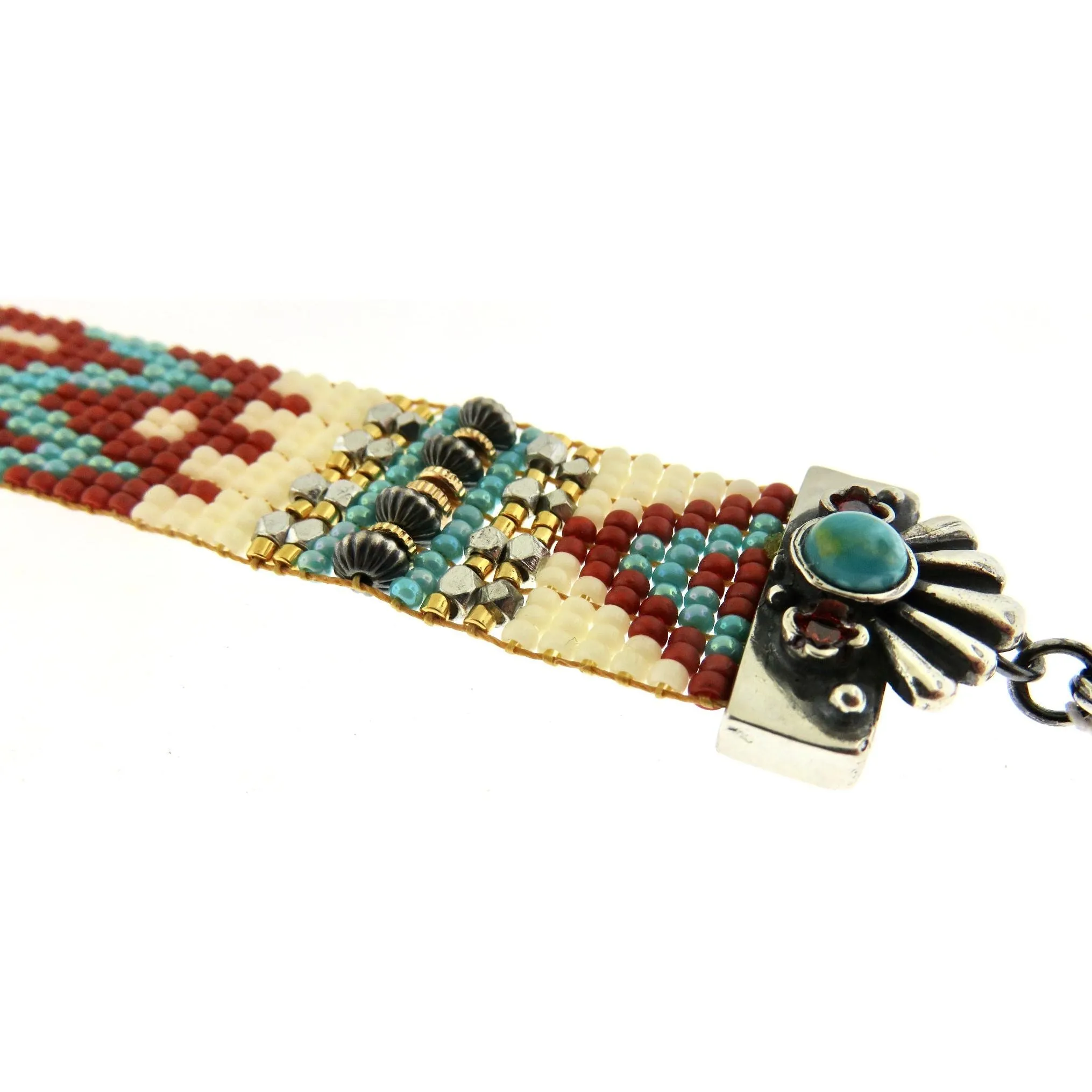 CHILI ROSE TRADITIONAL RUST WHITE BEADED BRACELET