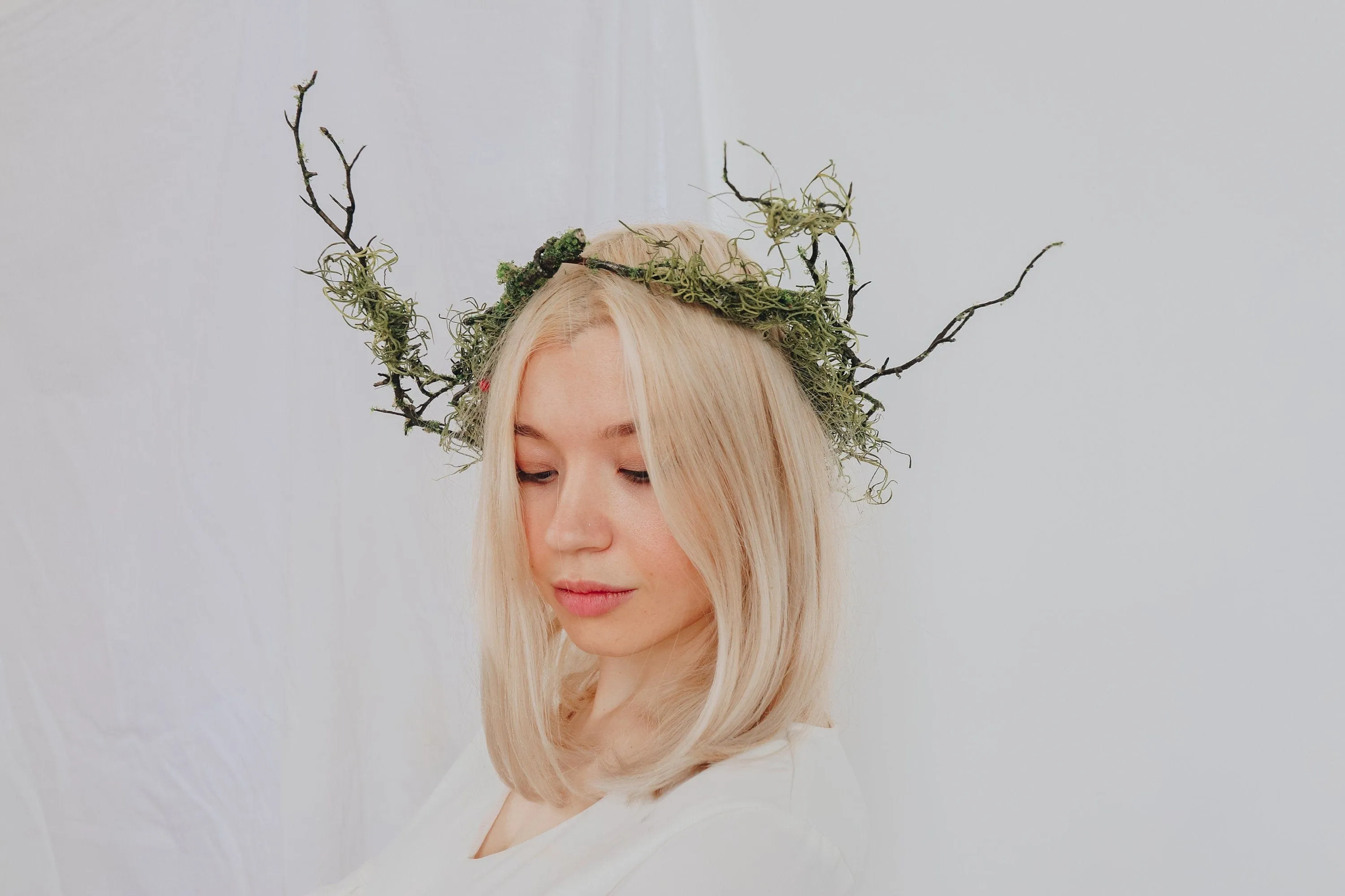 Elven Queen Woodland Crown, Artificial Green Ivy Bridal Crown,  Wild Twig bridal crown, leaf crown, Forest Crown