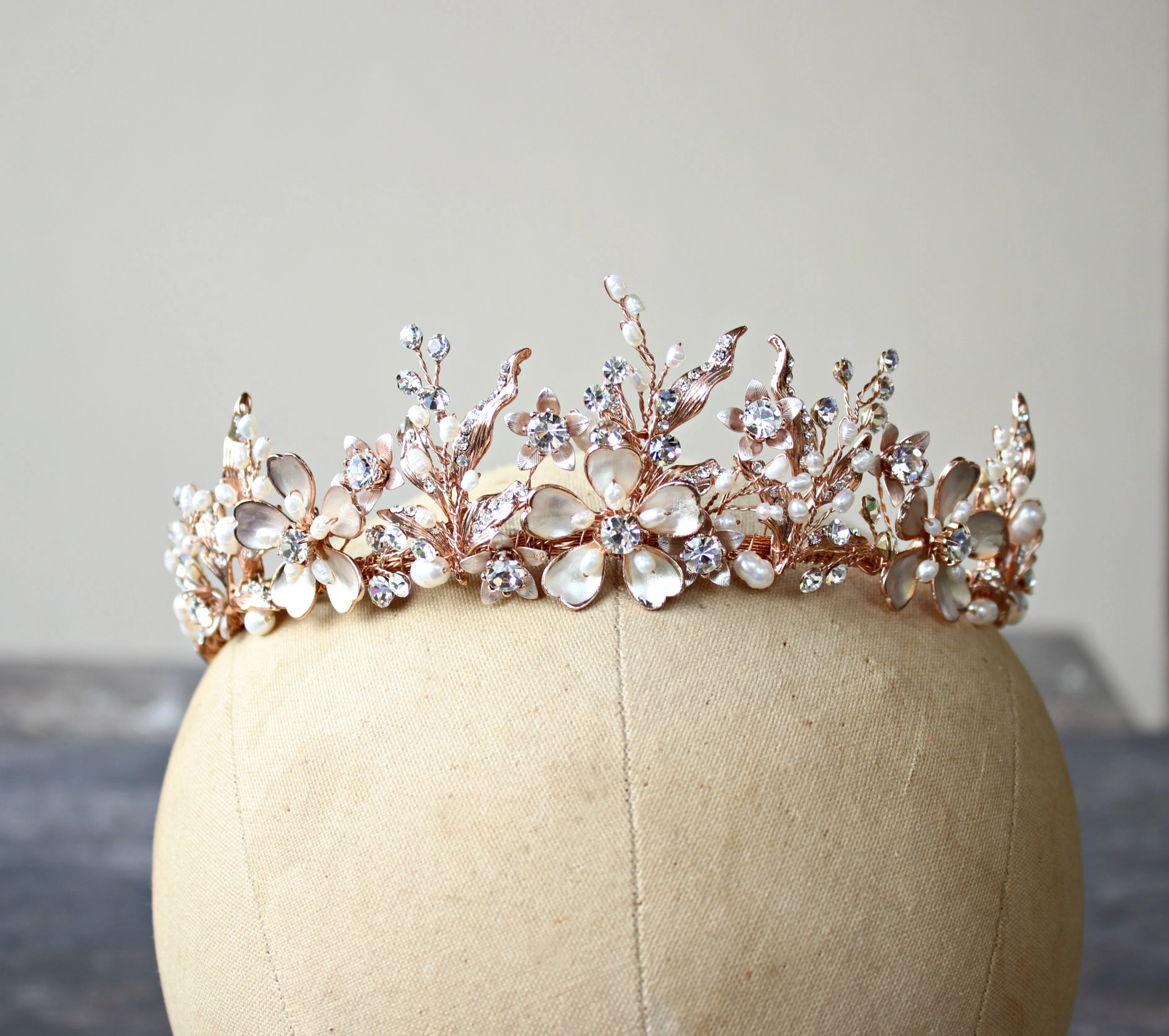 GENEVIEVE Tiara