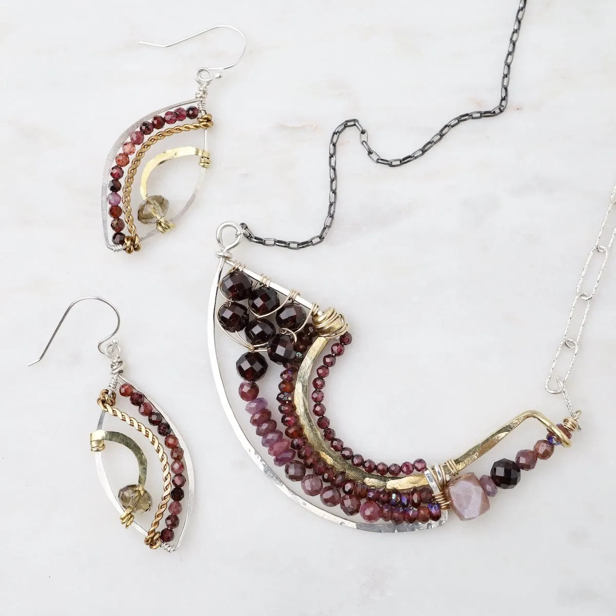 Graceful Garnet Necklace