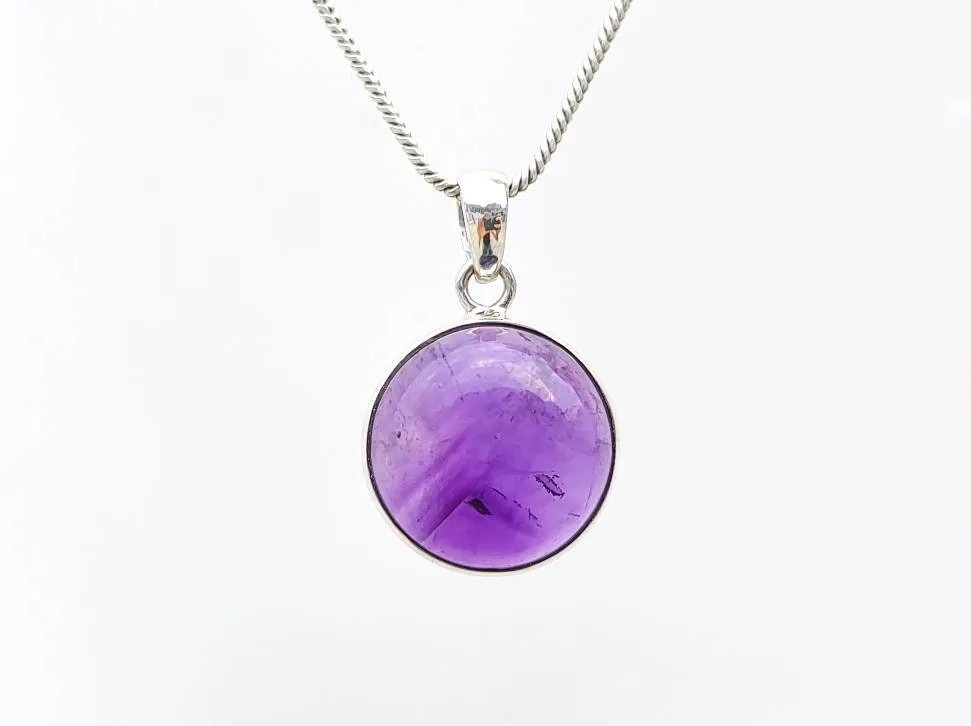 Round Amethyst Crystal Pendant Necklace