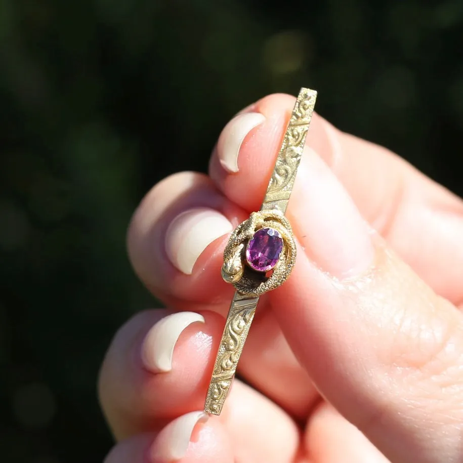 Victorian 9ct Gold Bar Brooch with Snake & Garnet Detail, 9ct Yellow Gold, 2.66g