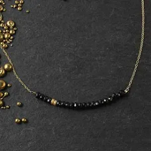 Zina Kao Black Garnet Bar Necklace with Stardust Accents (n-8b39)